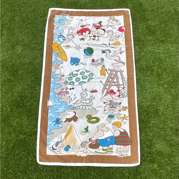 Vintage 1980s Cartoon Beach Towel - Picture 1 of 10